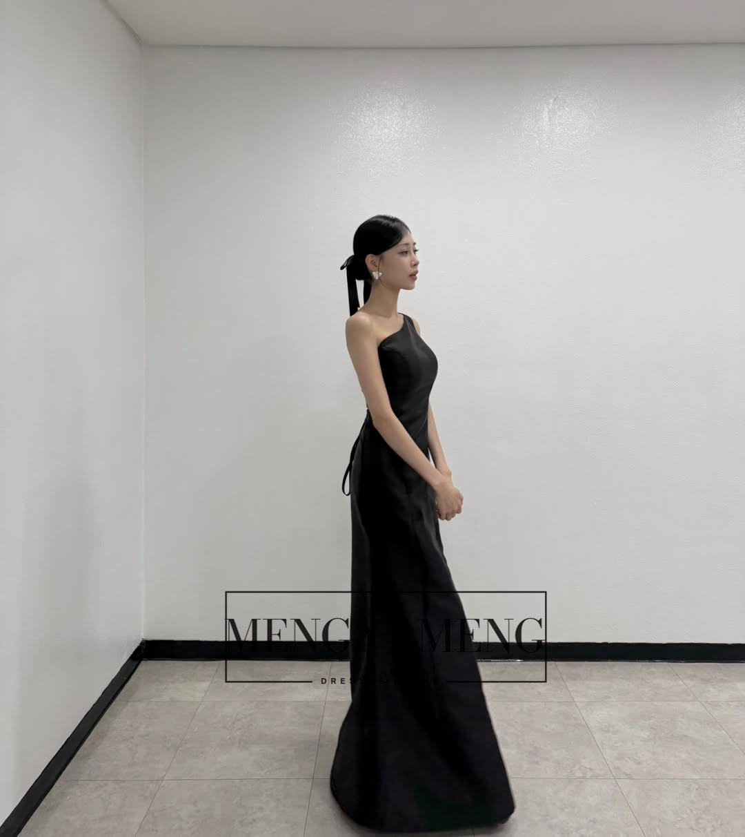 Zhuishu um ombro preto vestido - Modern Korean Lifestyle avaliação e preço